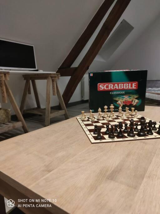 Appartement De Charme La Croix-Saint-Ouen Екстериор снимка