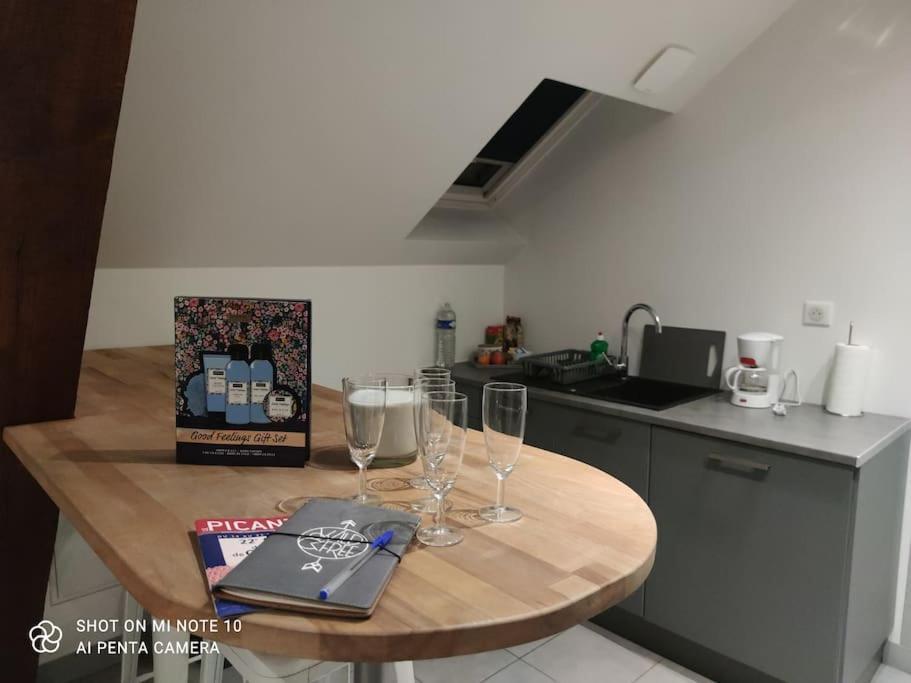 Appartement De Charme La Croix-Saint-Ouen Екстериор снимка